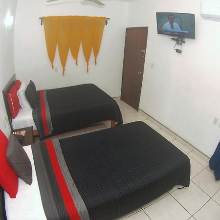Hotel Hospedajes Del Rey Colima Exterior foto
