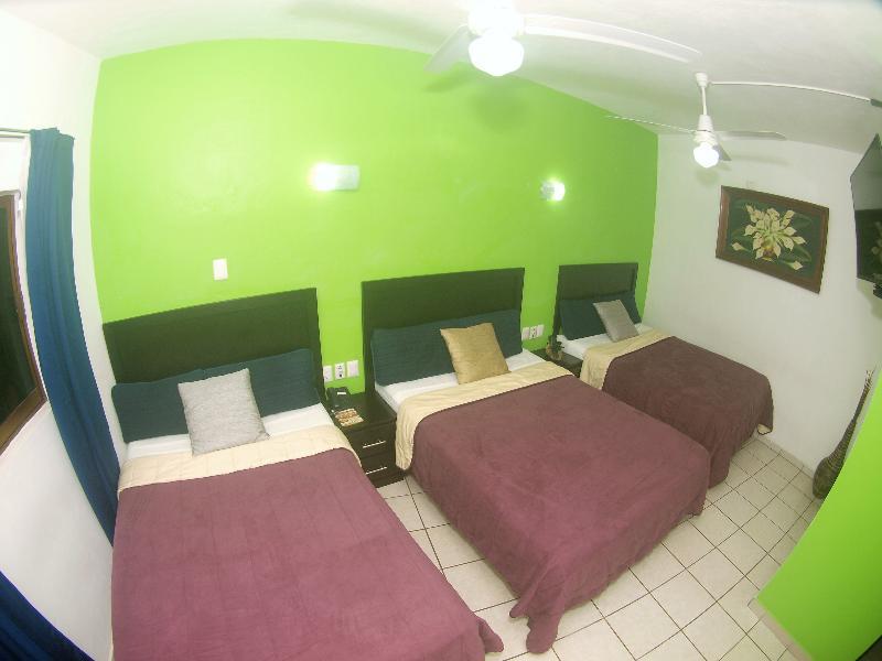 Hotel Hospedajes Del Rey Colima Exterior foto